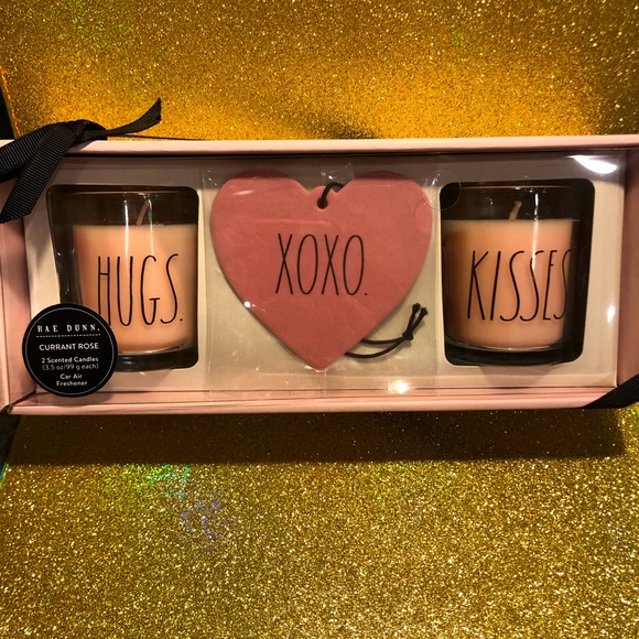 Rae Dunn Other - Rae Dunn Hugs Kisses XOXO rose Candle gift set
